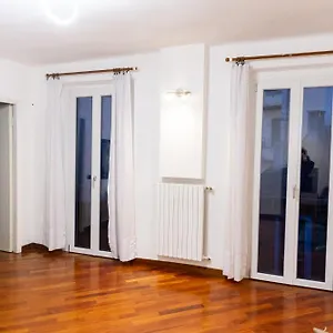  Appartamento Sweet House Corso Genova